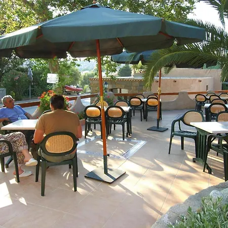 Les Dauphins In Tiuccia With Balcony Apartment *